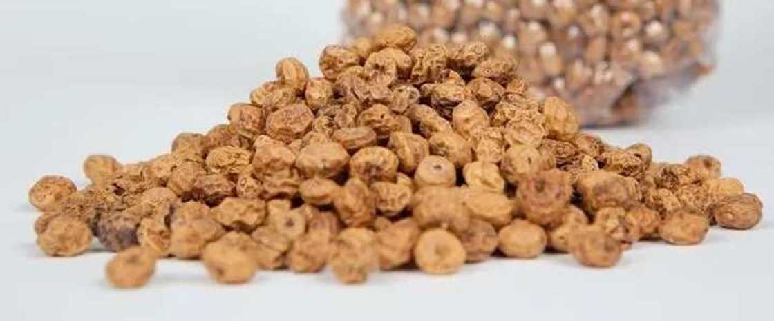 Tiger nuts Tiger nuts