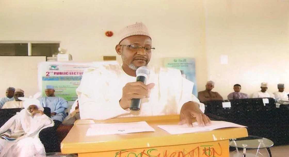 Makiyaya zasu cigaba da mulkin Najeriya, haka Allah ya kaddara - Farfesa Labdo Makiyaya zasu cigaba da mulkin Najeriya, haka Allah ya kaddara - Farfesa Labdo