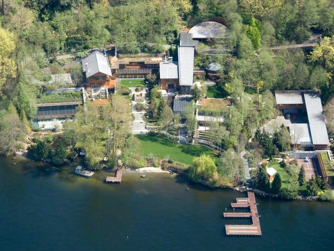 Bill Gates mansion Bill Gates mansion