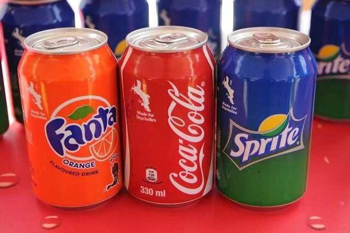 Ka ji abin da ake hada Lemun Coca Cola da shi? Ka ji abin da ake hada Lemun Coca Cola da shi?