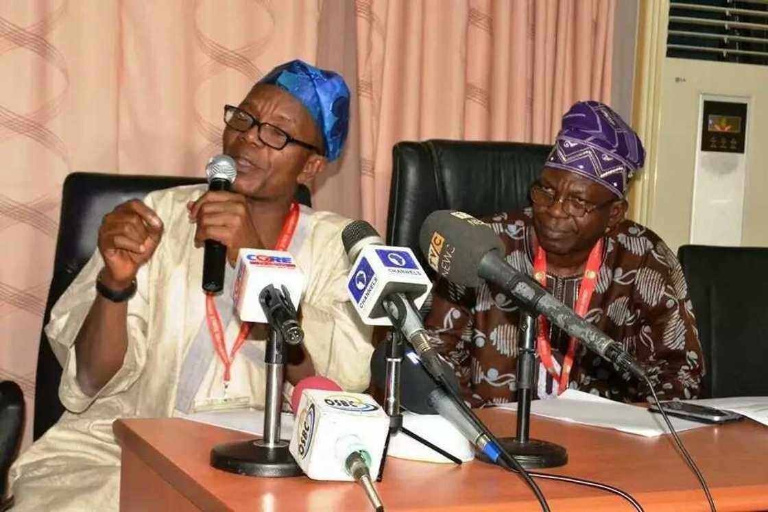 UNIOSUN students divert N2 million school fees to MMM UNIOSUN students divert N2 million school fees to MMM