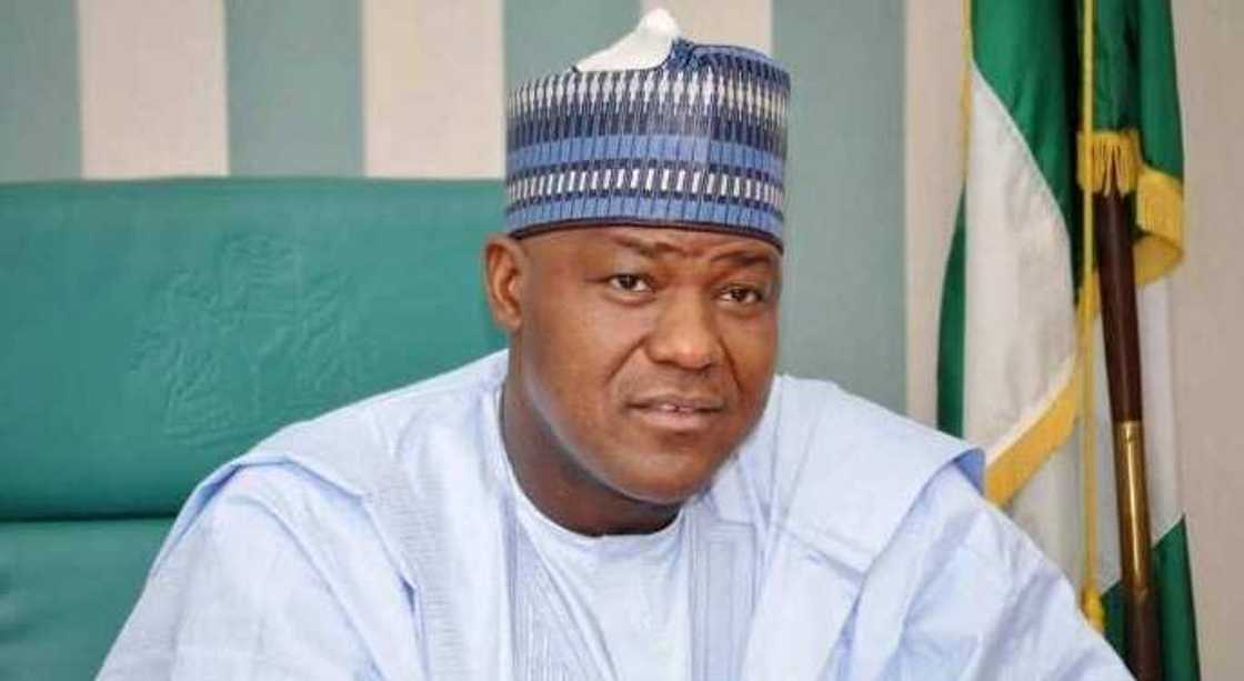 Zaben maye gurbin Sanatan Bauchi: Dalilin da yasa mutanen Dogara suka ki zabar dan takarar Buhari Zaben maye gurbin Sanatan Bauchi: Dalilin da yasa mutanen Dogara suka ki zabar dan takarar Buhari