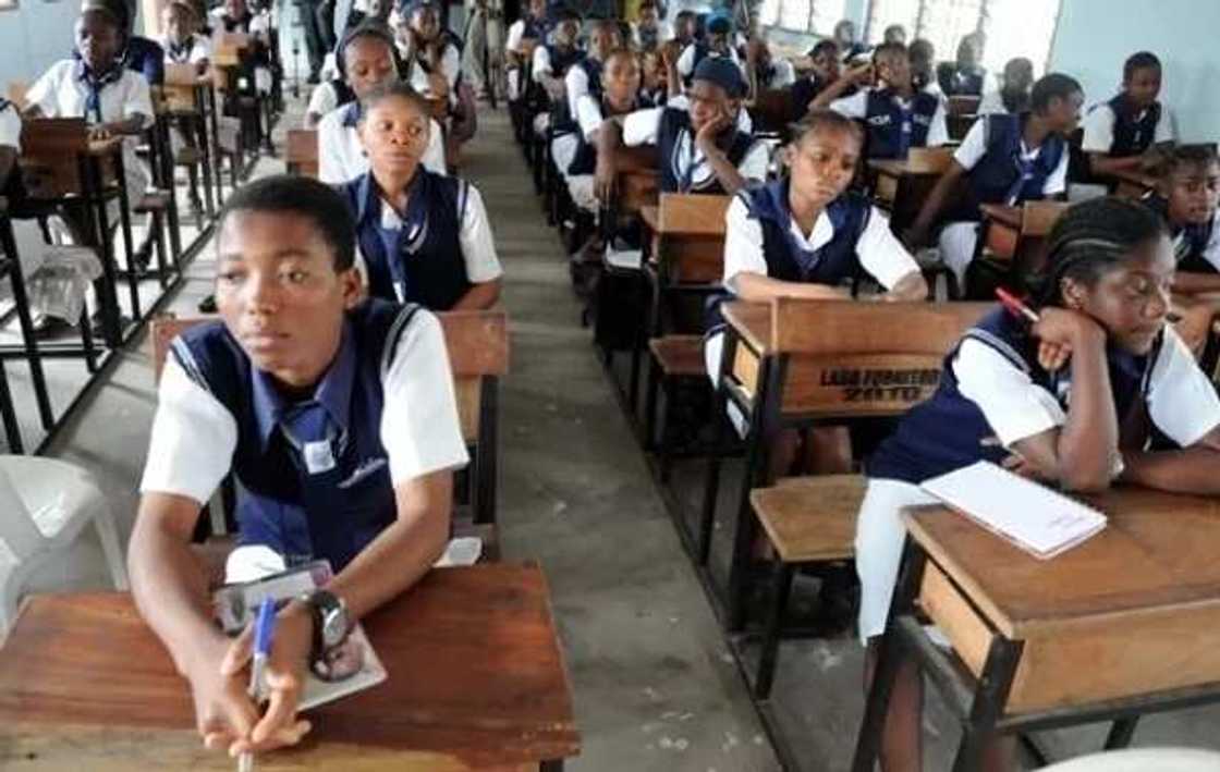 Jihohi 10 da sukayi zarra wajen ilimi a Najeriya Jihohi 10 da sukayi zarra wajen ilimi a Najeriya