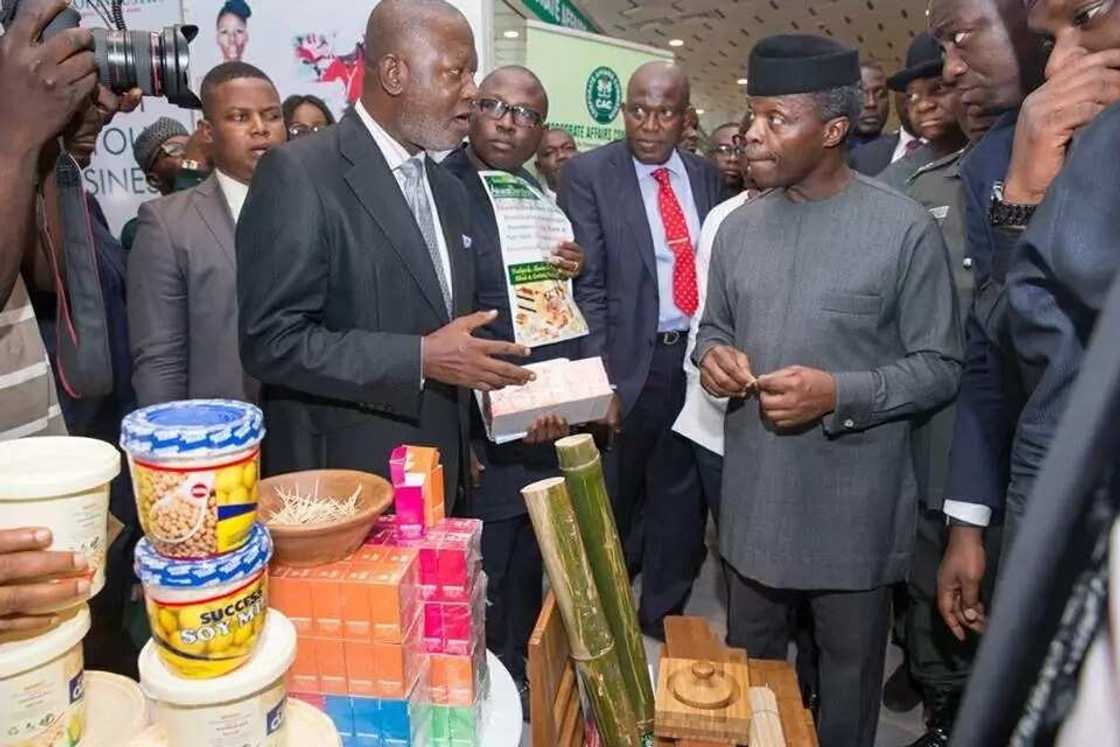 Acting President Yemi Osinbajo says his visits to the Niger Delta region was as a result of the directive of President Muhammadu Buhari.Osinbajo Acting President Yemi Osinbajo says his visits to the Niger Delta region was as a result of the directive of President Muhammadu Buhari.Osinbajo