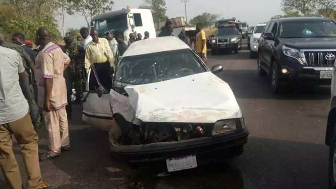 Governor Ortom escapes death as car rams into his convoy Governor Ortom escapes death as car rams into his convoy