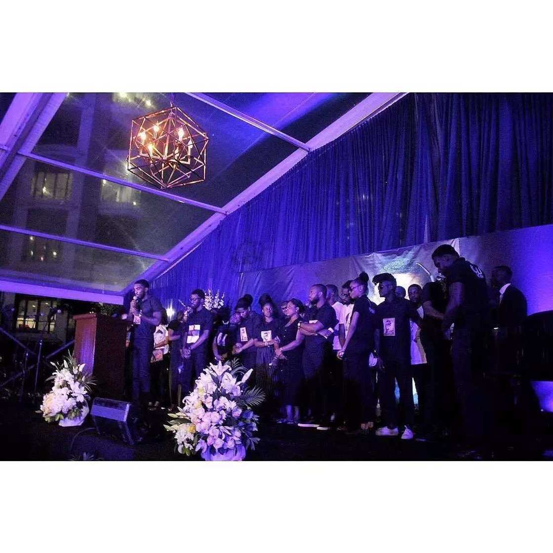 Friends, family mourn DJ Olu at his candlelight service Friends, family mourn DJ Olu at his candlelight service