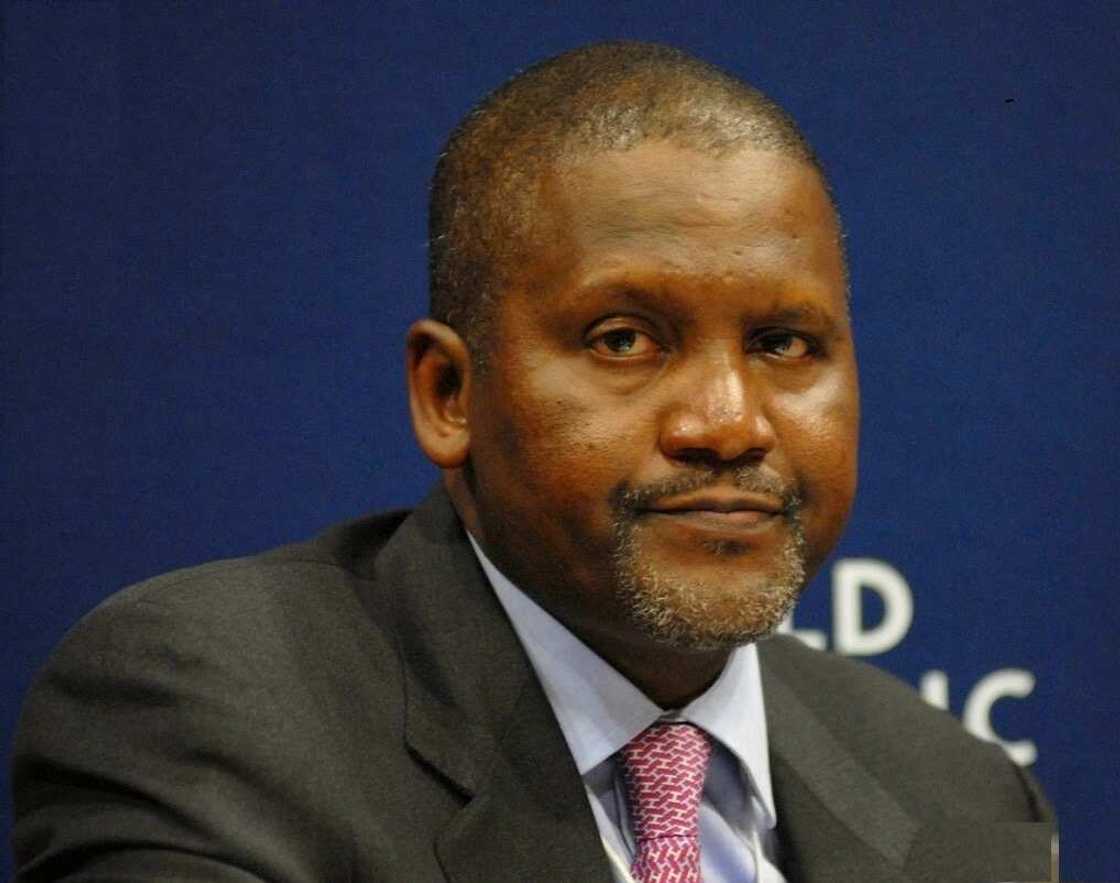 Dan kasuwa Dangote ya taimakawa Hausawa da Fulanin tsaunin Mambila da kudi Naira miliyan 50 Dan kasuwa Dangote ya taimakawa Hausawa da Fulanin tsaunin Mambila da kudi Naira miliyan 50
