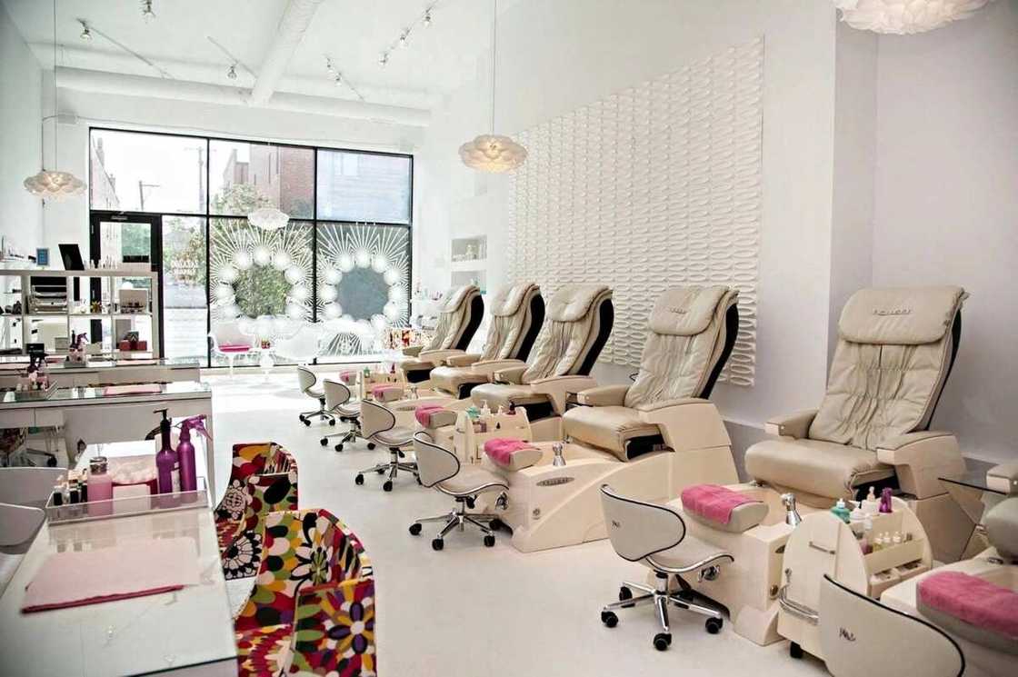 salon