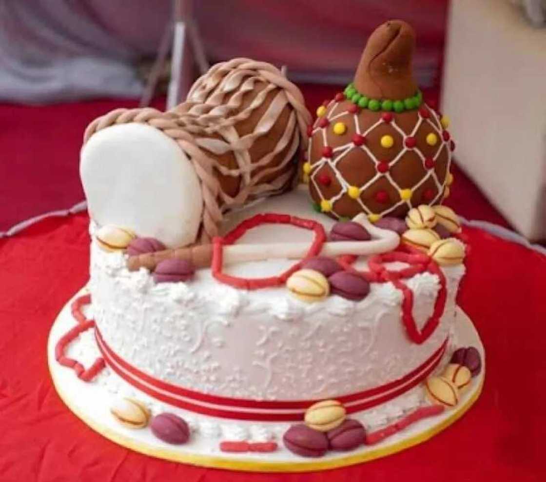 Wedding anniversary cake in national style Wedding anniversary cake in national style