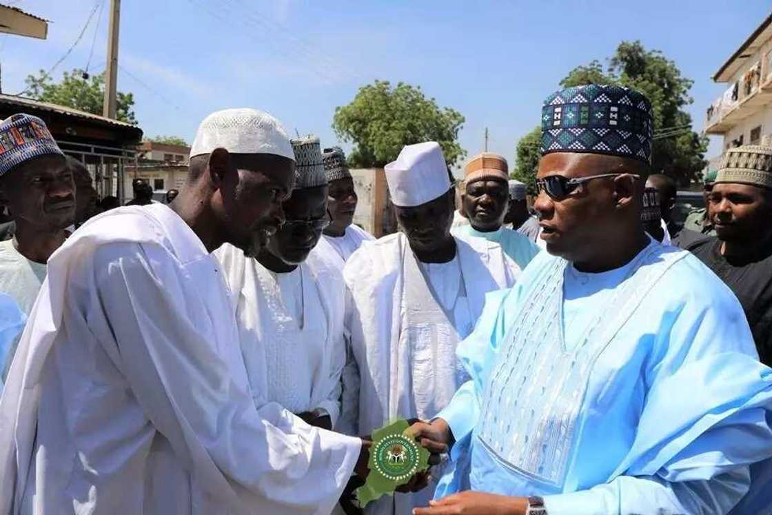 Gwamna Shettima ya sallaci gawar Hauwa Liman budurwar da Boko Haram su ka kashe, hotuna