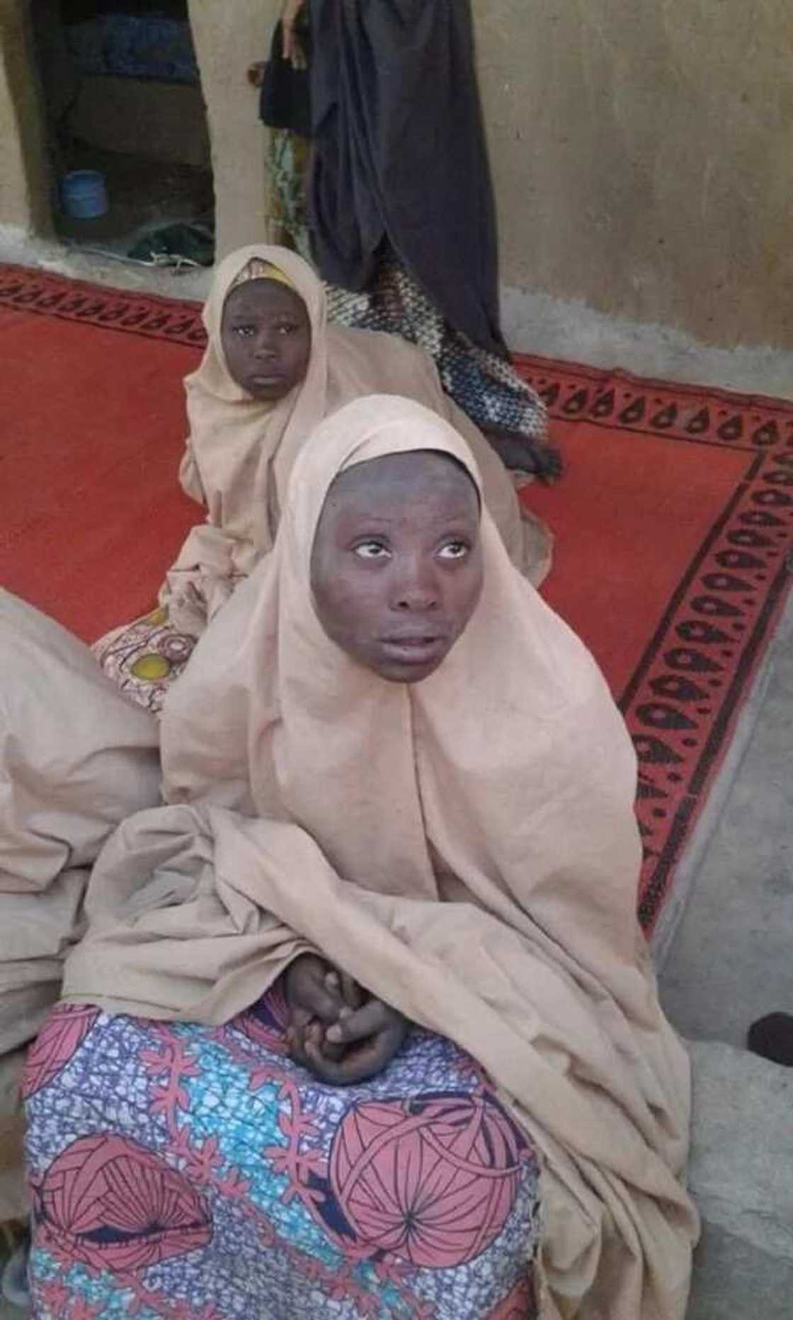 Breaking: Photos of recued Dapchi school girls emerge Breaking: Photos of recued Dapchi school girls emerge