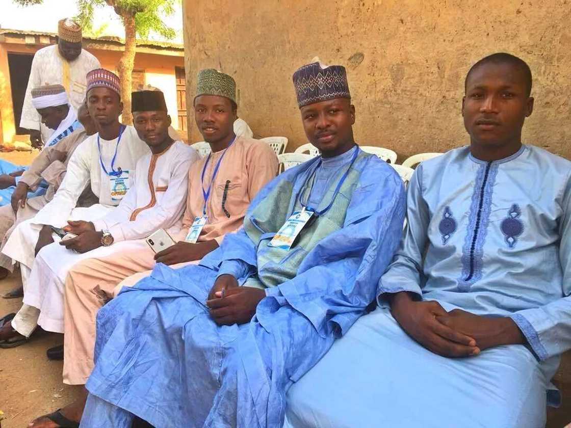 Cikin Hotuna: Wata Kungiyar Matasa ta tallafawa Marayu kayan Makaranta a jihar Kano Cikin Hotuna: Wata Kungiyar Matasa ta tallafawa Marayu kayan Makaranta a jihar Kano