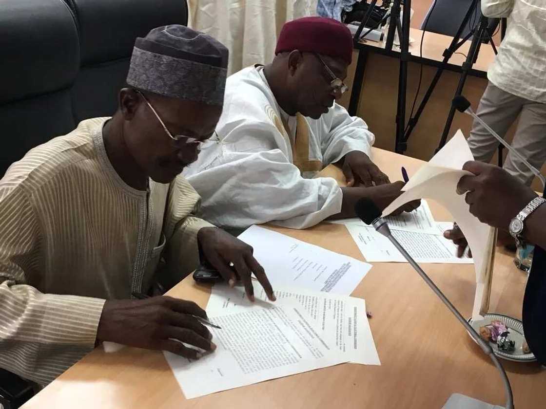 2019: INEC ta nada sabbin kwamishinonin zabe a jihohin arewa 2, duba hotuna