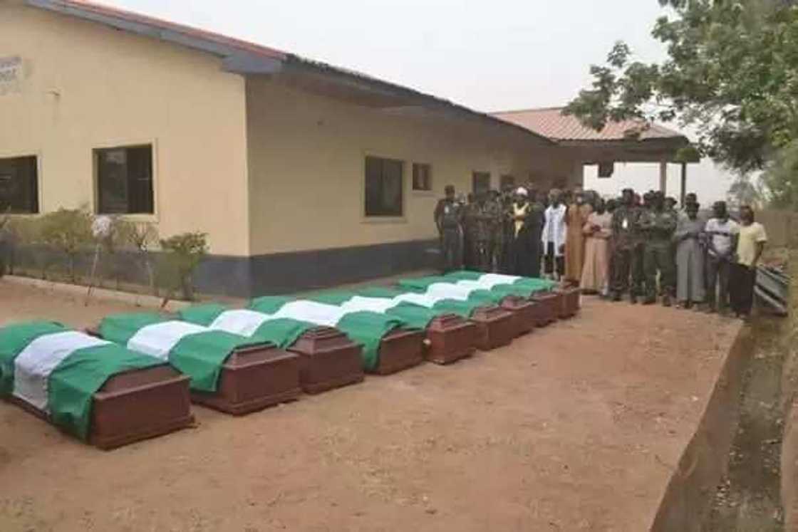 Nigerian Army buries 11 soldiers killed in operation against gunmen Nigerian Army buries 11 soldiers killed in operation against gunmen