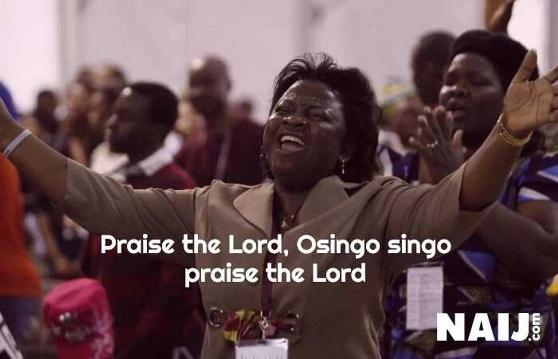 7 songs Nigerians have been singing wrongly 7 songs Nigerians have been singing wrongly