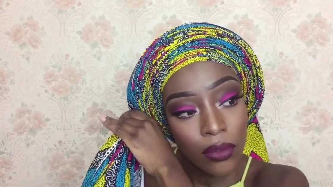 The process of tying gele The process of tying gele