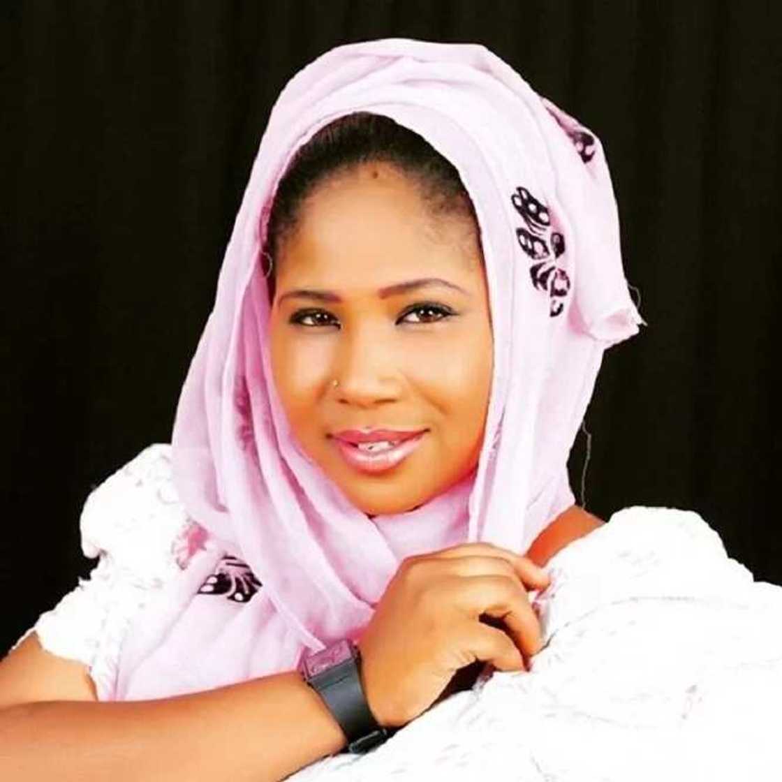 Babu sa'ata a matan Kannywood - Jamila Nagudu Babu sa'ata a matan Kannywood - Jamila Nagudu