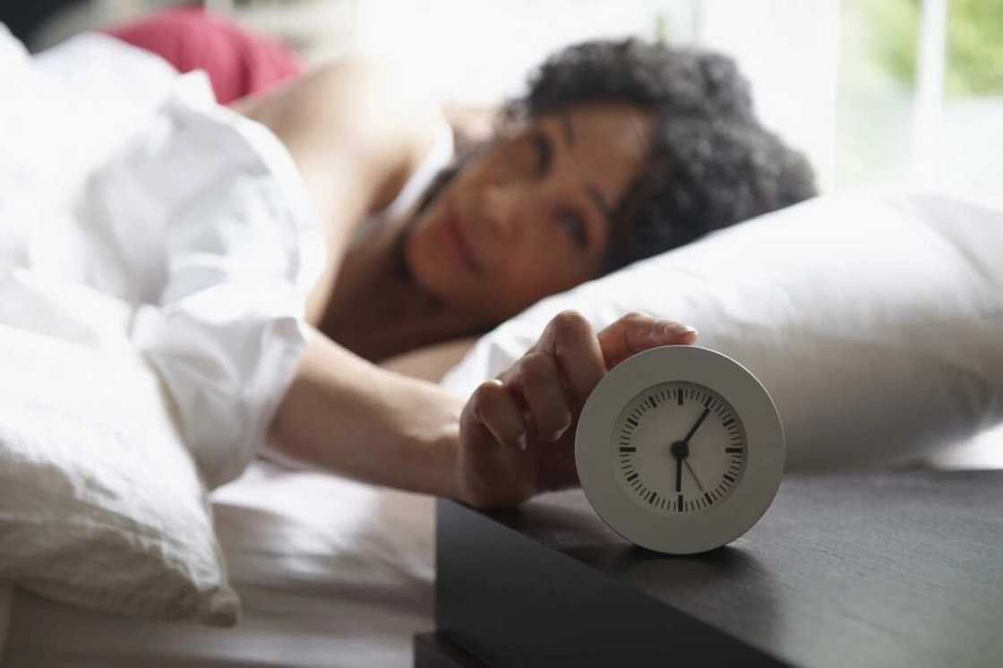 Proper sleep during early pregnancy