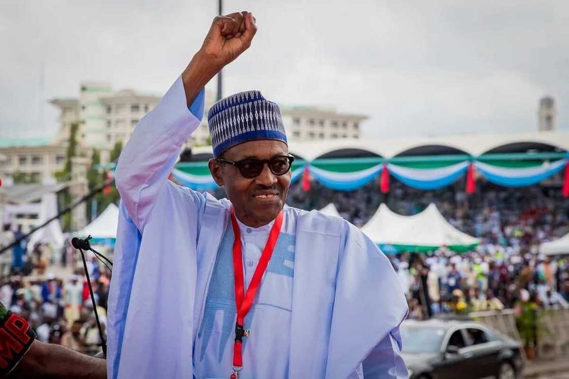 Manyan aiyuka 6 da shugaba Buhari ya yi a kowanne yankin Najeriya Manyan aiyuka 6 da shugaba Buhari ya yi a kowanne yankin Najeriya
