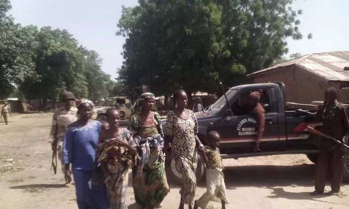 Army Kill 4 B'Haram Members, Rescue 61 Women (PHOTOS) Army Kill 4 B'Haram Members, Rescue 61 Women (PHOTOS)