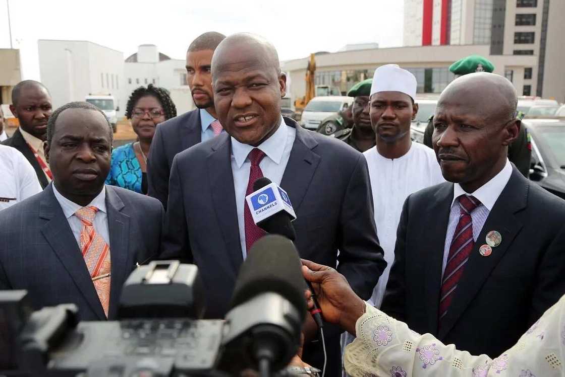 Ciki da waje: Hotunan sabuwar shelkwatar EFCC da aka gina a kan biliyan N24bn Ciki da waje: Hotunan sabuwar shelkwatar EFCC da aka gina a kan biliyan N24bn