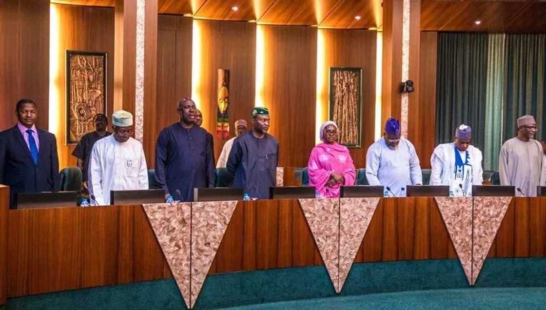 Hotunan taron majalisar ministoci da shugaba Buhari ya jagoranta a Yau Hotunan taron majalisar ministoci da shugaba Buhari ya jagoranta a Yau