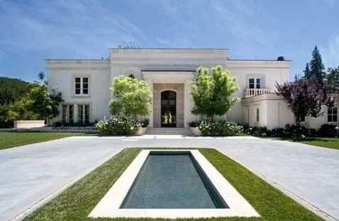 Lavish! Jay Z And Beyonce Move Into $45 Million Mansion (PICTURES)