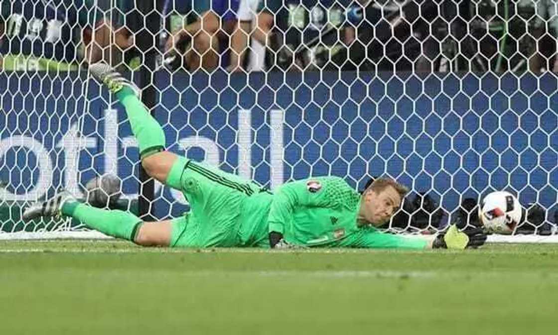 Griezman ya kai Faransa ga wasan karshe a gasar EURO 2016 Griezman ya kai Faransa ga wasan karshe a gasar EURO 2016