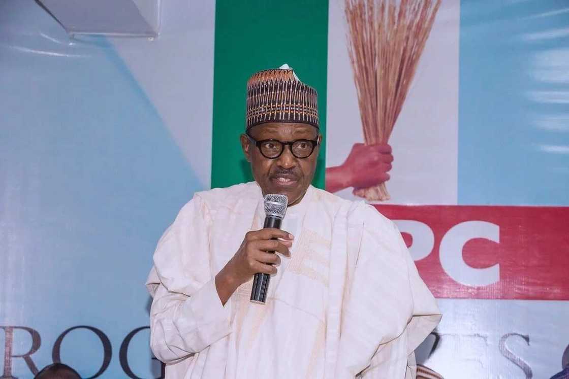 APC crisis: Oshiomhole his co-travellers are committing treason - Group APC crisis: Oshiomhole his co-travellers are committing treason - Group