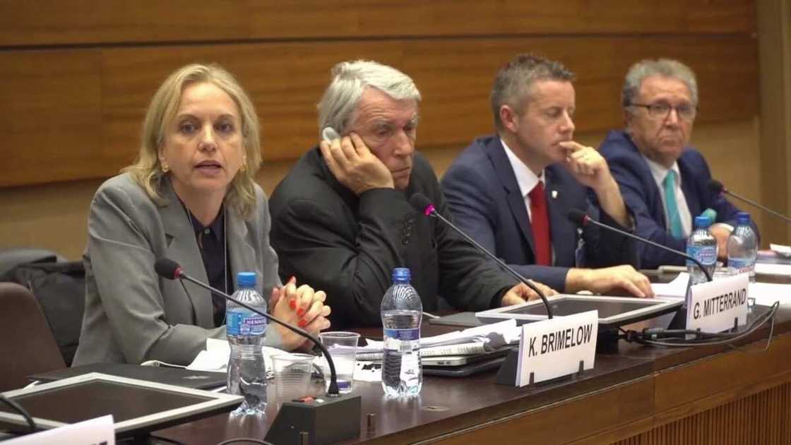 Zuwa na Najeriya na farko na hadu da wani Direba mai amana - Brimelowa Zuwa na Najeriya na farko na hadu da wani Direba mai amana - Brimelowa