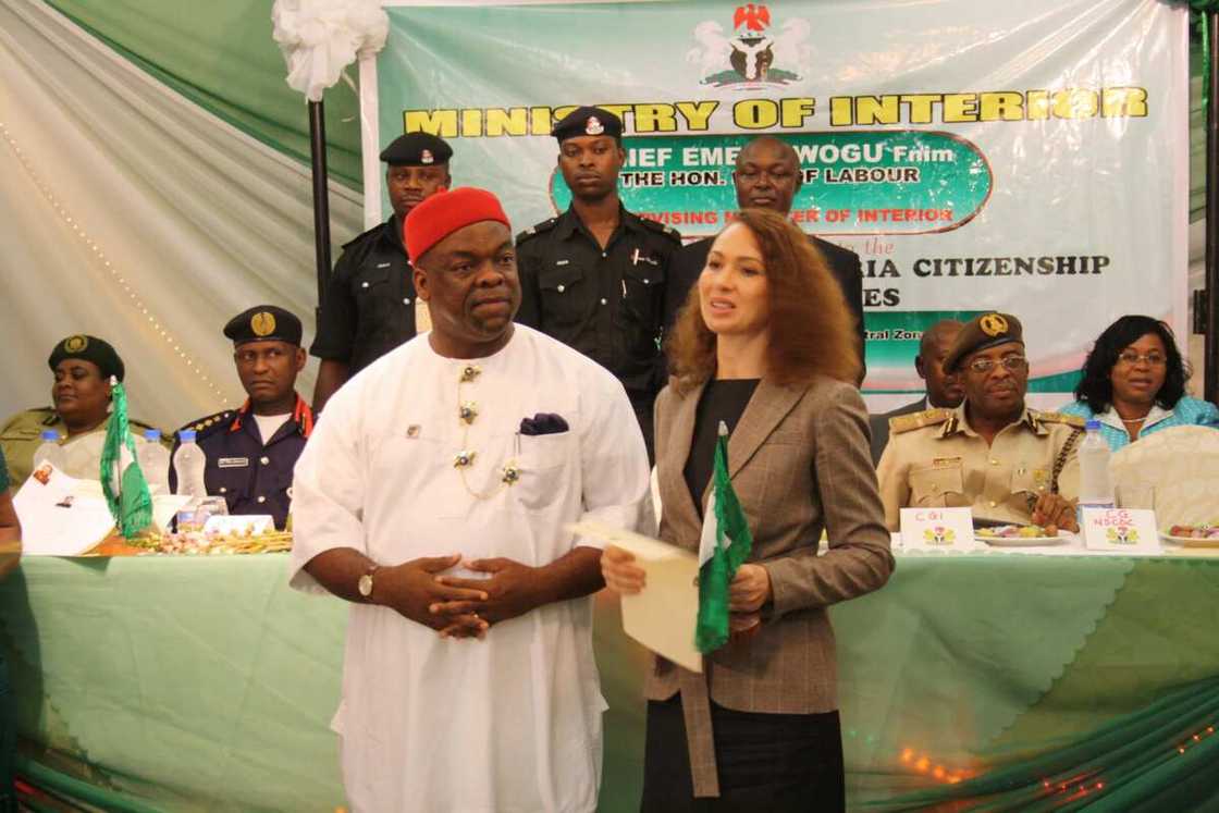 Becoming a citizen of Nigeria Becoming a citizen of Nigeria