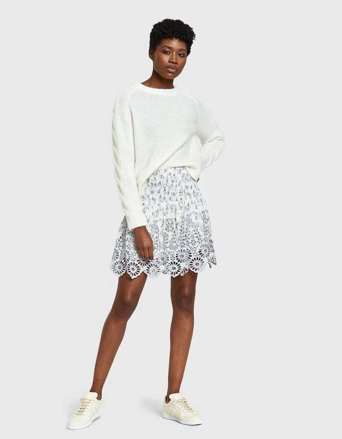 Short cord lace skirt Short cord lace skirt