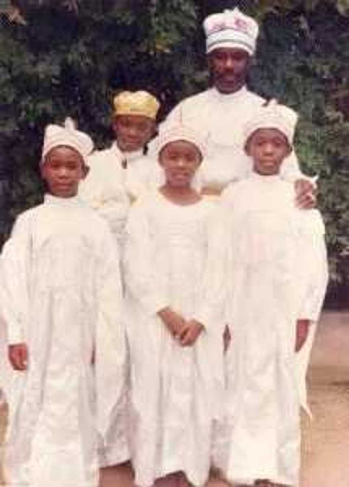 Throwback: Don Jazzy And Family In C&S Outfit As He Receives Honour Throwback: Don Jazzy And Family In C&S Outfit As He Receives Honour