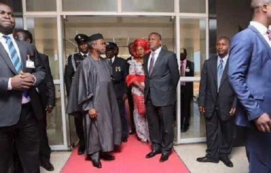 Bill Gates da Dangote sun sami kujera a yau Majalisar zartaswar Najeriya a Aso Rock Bill Gates da Dangote sun sami kujera a yau Majalisar zartaswar Najeriya a Aso Rock