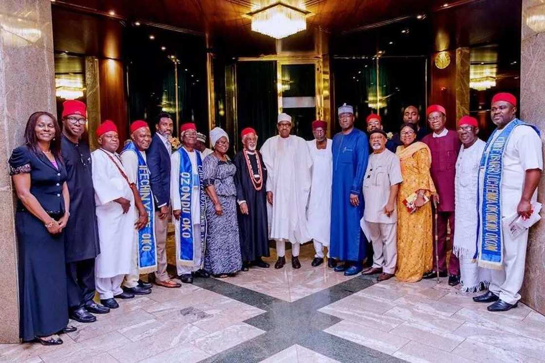 Buhari receives representatives of family of late former vice president Alex Ekwueme in Aso Rock Buhari receives representatives of family of late former vice president Alex Ekwueme in Aso Rock