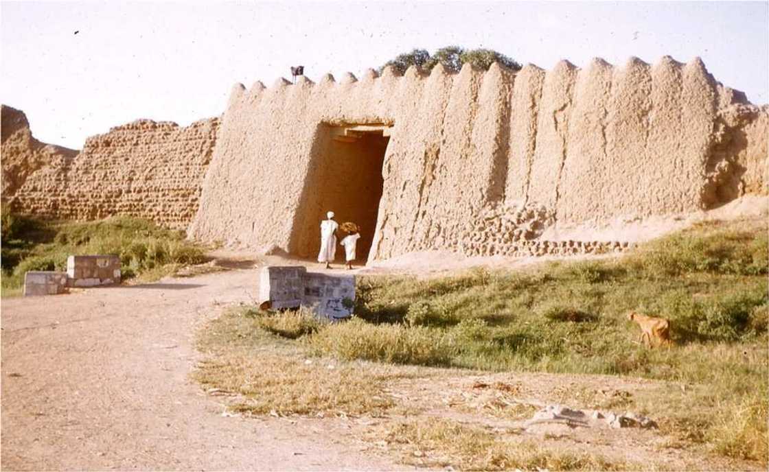 Top 10 historical places in Nigeria Top 10 historical places in Nigeria
