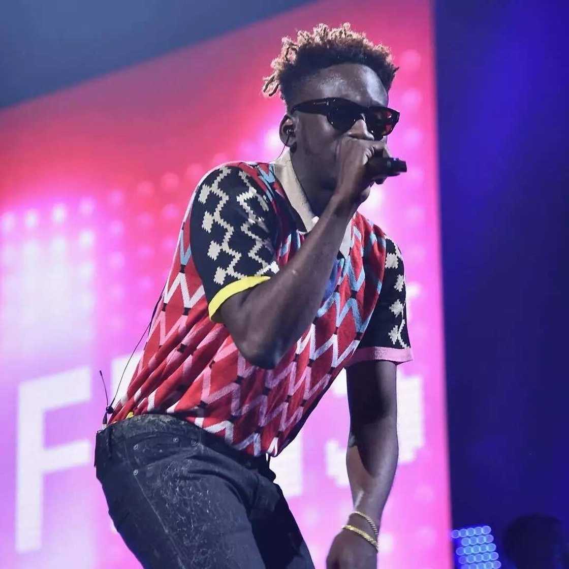 Mr Eazi takes to the stage with Jay Z, Chris Brown, Cardi B and DJ Khaled Mr Eazi takes to the stage with Jay Z, Chris Brown, Cardi B and DJ Khaled