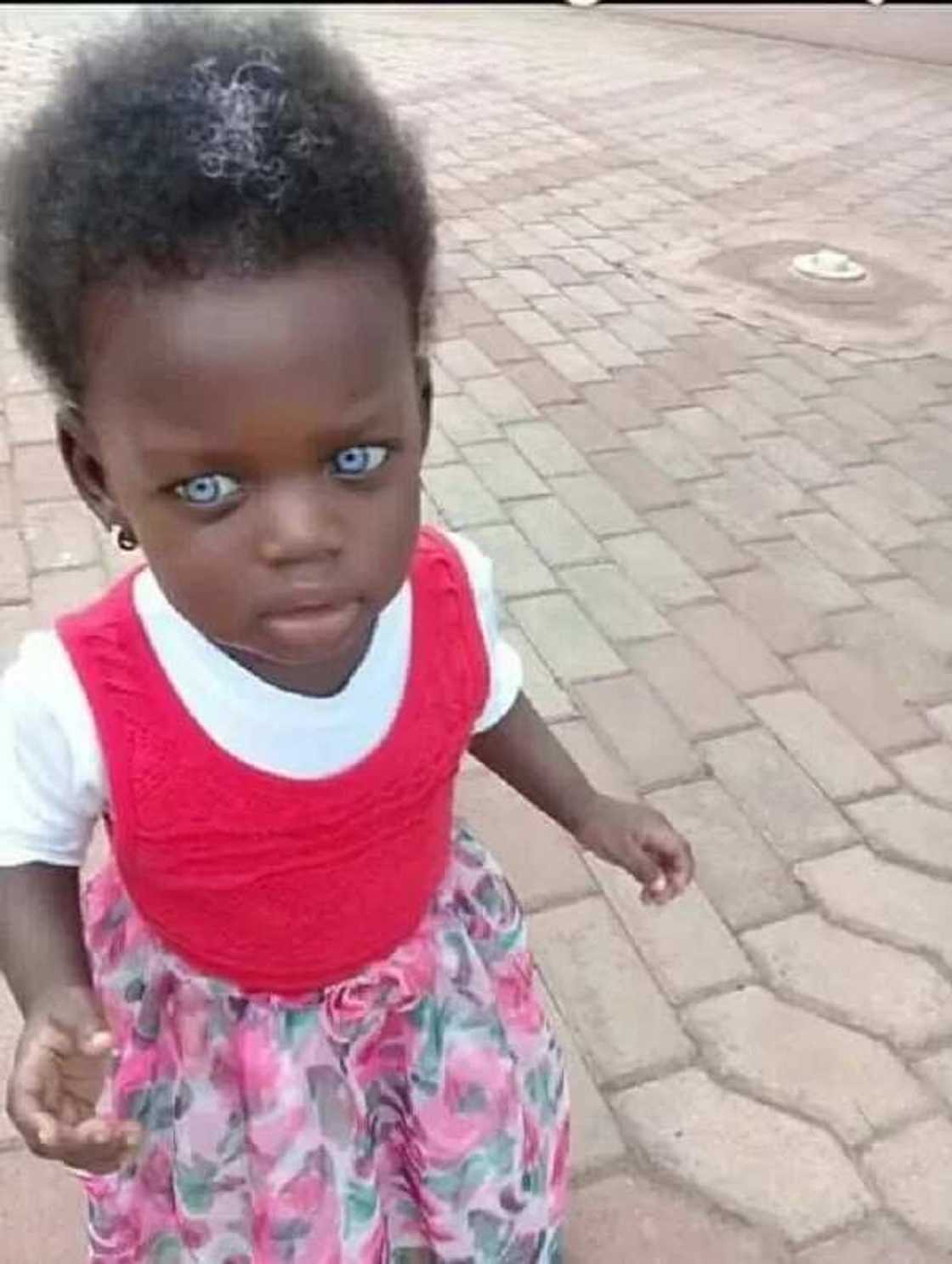 Ana zargin karamar yarinya da maita bisa launin idanun ta Ana zargin karamar yarinya da maita bisa launin idanun ta