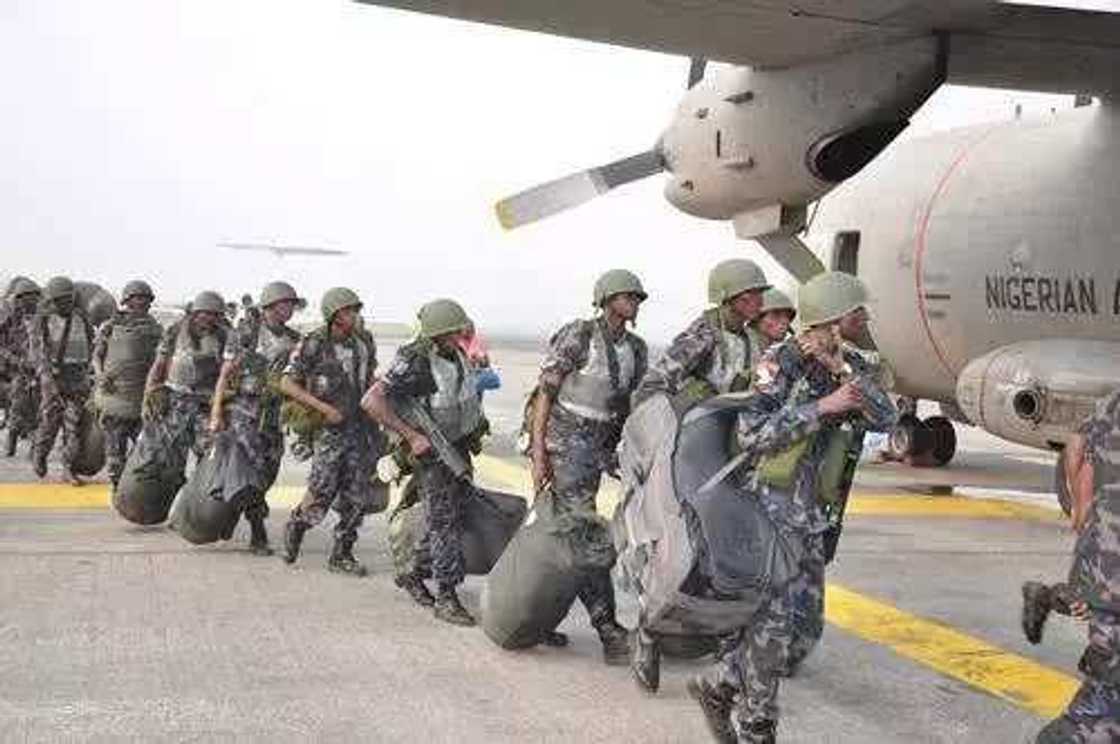 Rundunar sojin saman Najeriya ta samu nasarar kashe wasu gungun 'yan ta'adda a jihar Zamfara Rundunar sojin saman Najeriya ta samu nasarar kashe wasu gungun 'yan ta'adda a jihar Zamfara