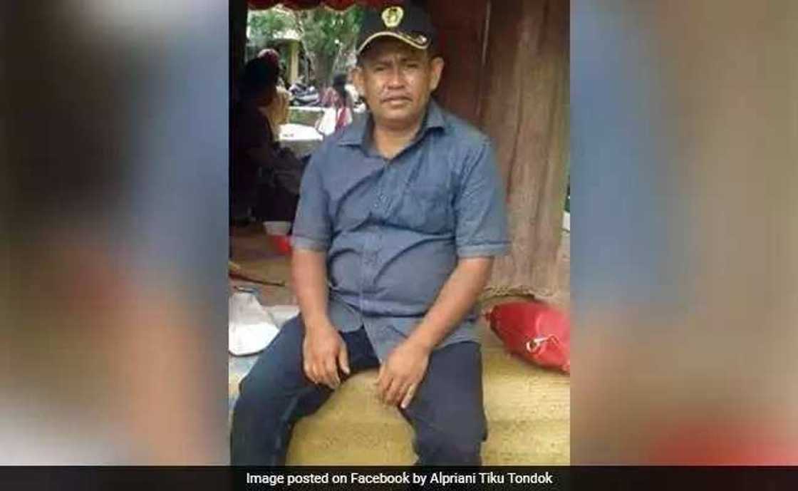 Yadda Gawar wata Mata ta hallaka Dan cikinta a yayin da ake tsaka da jana’iza Yadda Gawar wata Mata ta hallaka Dan cikinta a yayin da ake tsaka da jana’iza