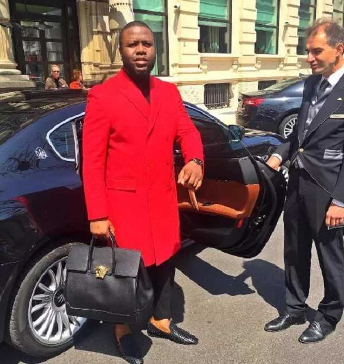 Flamboyant lifestyles Of Malaysia-based Nigerian big boy, Hushpuppi (photos) Flamboyant lifestyles Of Malaysia-based Nigerian big boy, Hushpuppi (photos)