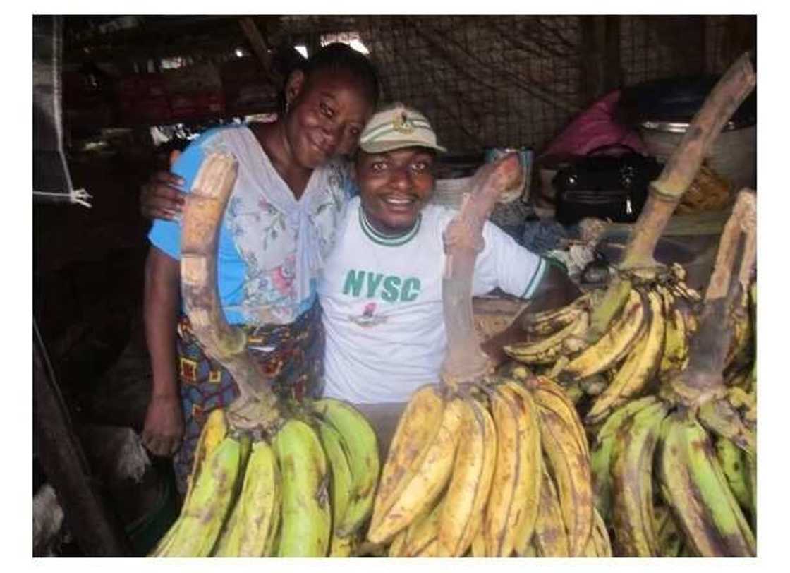 Corp member celebrates mother who sold plantain to educate him Corp member celebrates mother who sold plantain to educate him