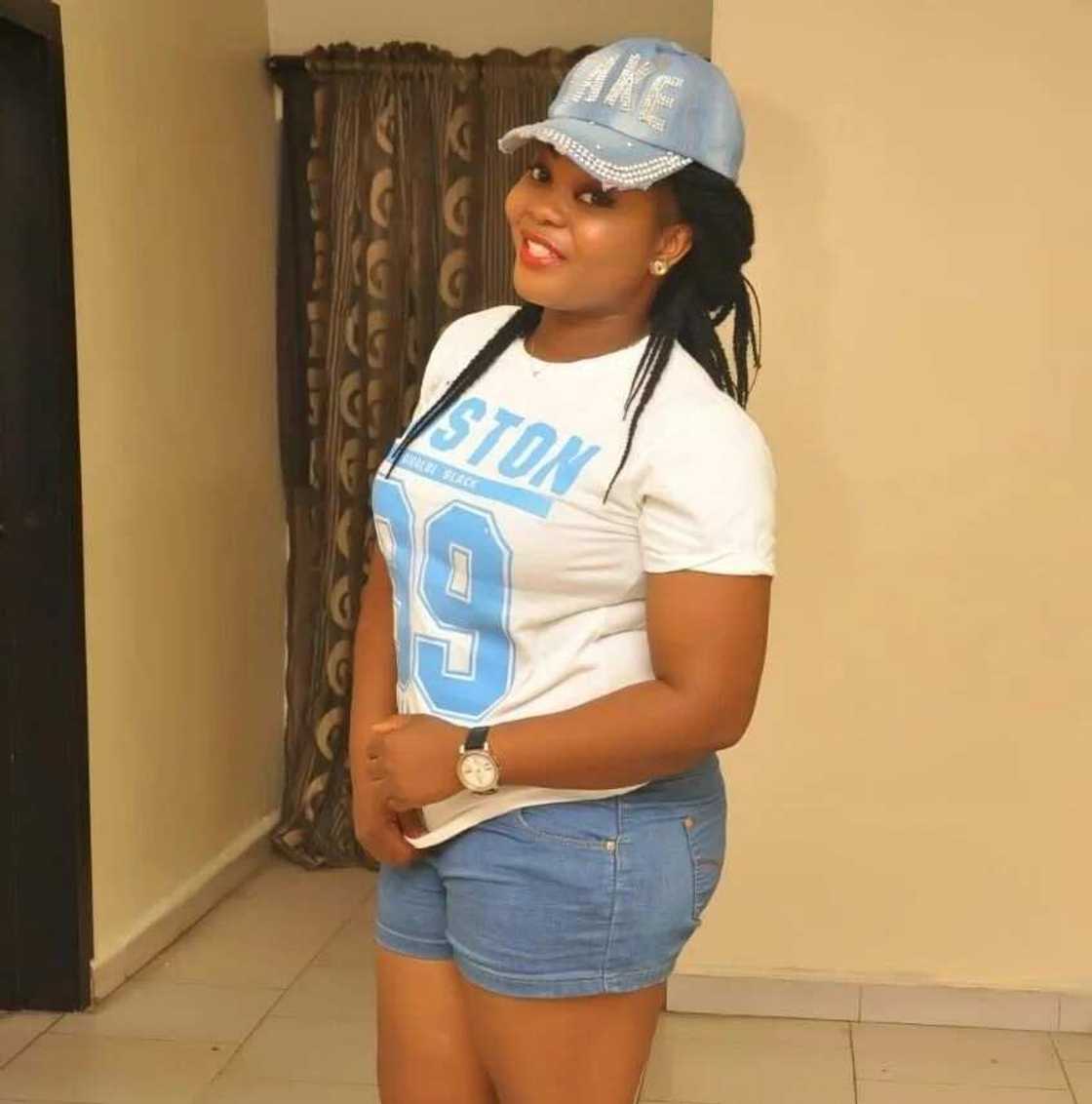 Pretty Lady murdered by unknown people in Delta (Photos) Pretty Lady murdered by unknown people in Delta (Photos)