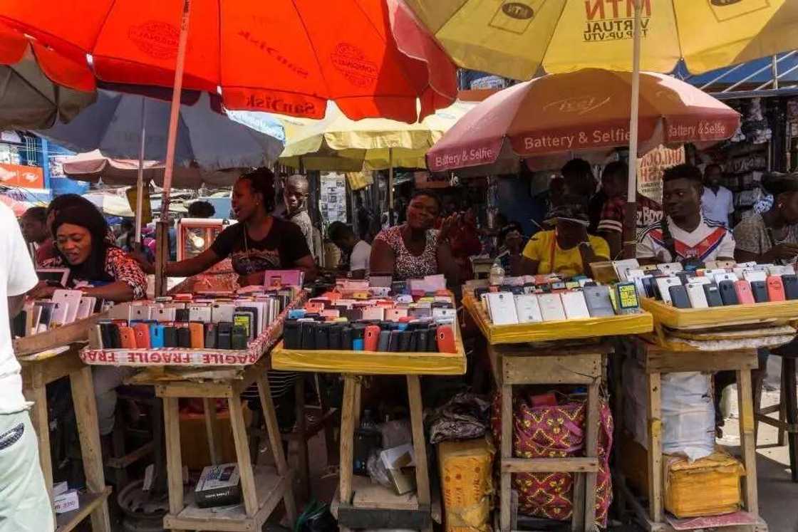 Stolen in London, sold in Lagos - How Nigeria's 'London-used' phone market 'fuels UK crime rate' Stolen in London, sold in Lagos - How Nigeria's 'London-used' phone market 'fuels UK crime rate'