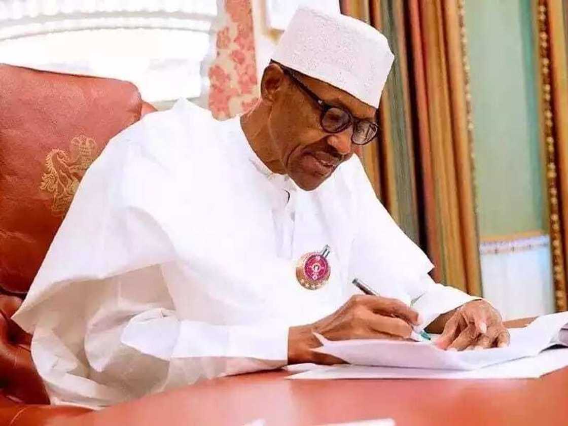 Jerin sunayen mutane 28 da Buhari ya nadasu mukamai a fannin Shari’a Jerin sunayen mutane 28 da Buhari ya nadasu mukamai a fannin Shari’a