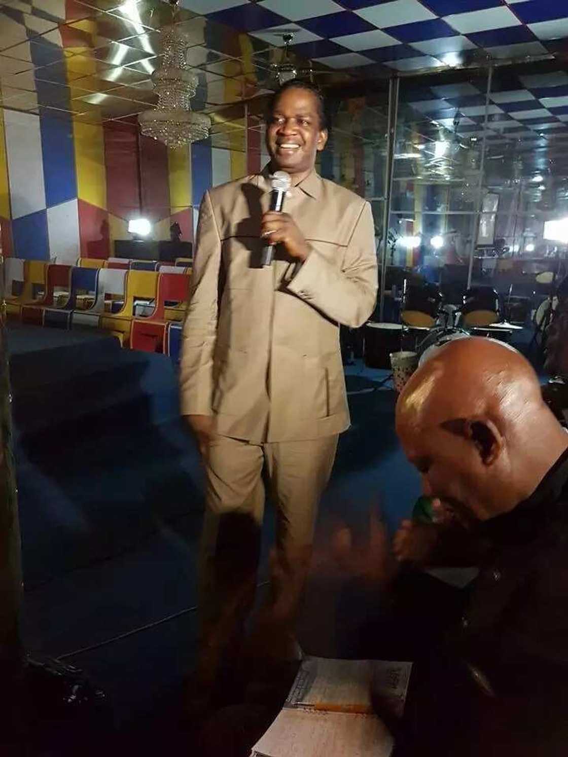 SEE PHOTOS OF THE FIRST CUSTOMISED CHURCH IN THE WORLD, LOCATED IN BENUE STATE, NIGERIA SEE PHOTOS OF THE FIRST CUSTOMISED CHURCH IN THE WORLD, LOCATED IN BENUE STATE, NIGERIA