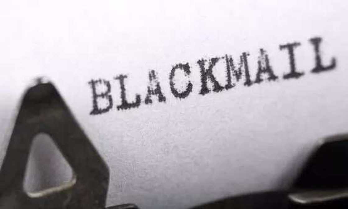 How to deal with blackmail How to deal with blackmail