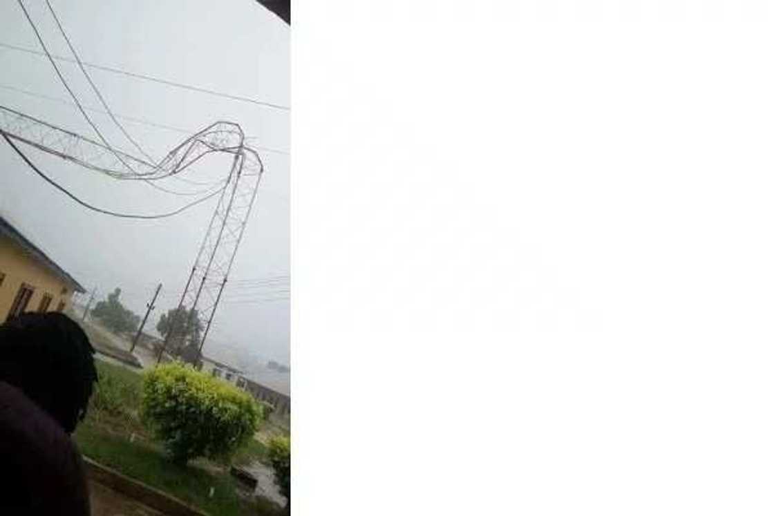 Mast falls on chapel during Sunday service in Akwa Ibom Mast falls on chapel during Sunday service in Akwa Ibom