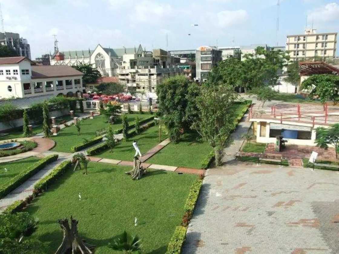 PHOTOS: Top 10 Lagos Attractions To Vist This Summer PHOTOS: Top 10 Lagos Attractions To Vist This Summer