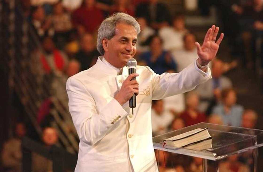 Preacher Benny Hinn and his wife are divorcing for 2nd time in 46 years Preacher Benny Hinn and his wife are divorcing for 2nd time in 46 years